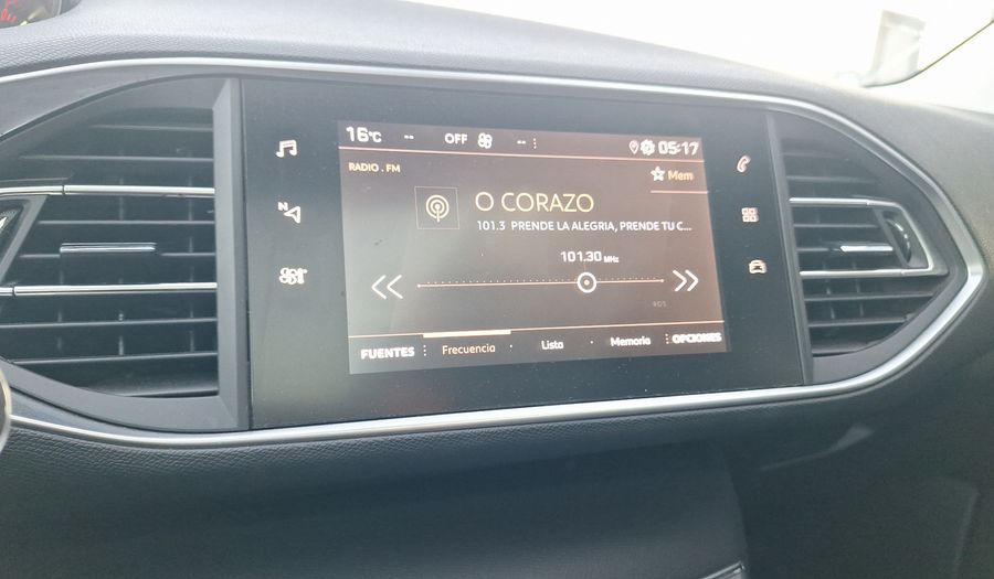 Peugeot 308 1.5 BLUEHDI AUTO 130 HP FELINE Hatchback 2019