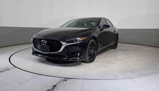Mazda • Mazda 3