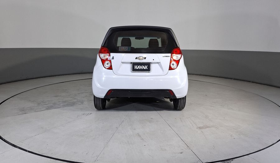 Chevrolet Spark 1.2 LT B MT Hatchback 2014