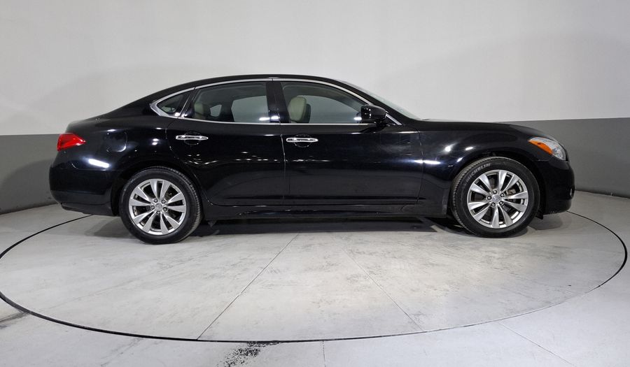 Infiniti M 3.7 PREMIUM AT Sedan 2013
