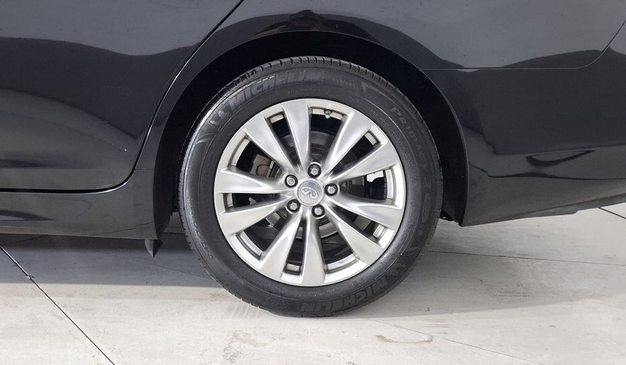Infiniti M 3.7 PREMIUM AT Sedan 2013