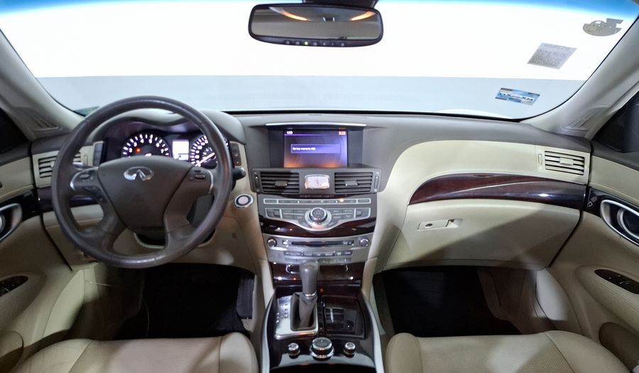 Infiniti M 3.7 PREMIUM AT Sedan 2013