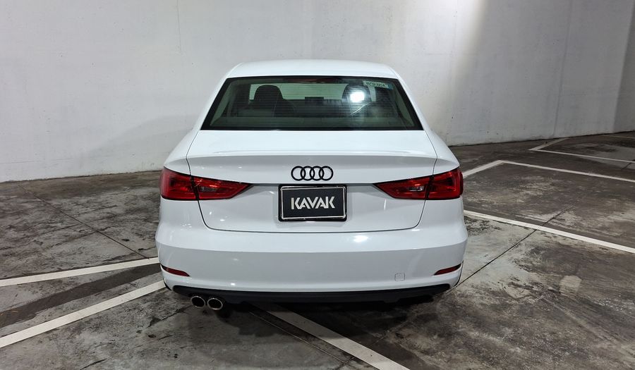 Audi A3 1.8 TFSI AMBIENTE S TRONIC Sedan 2016