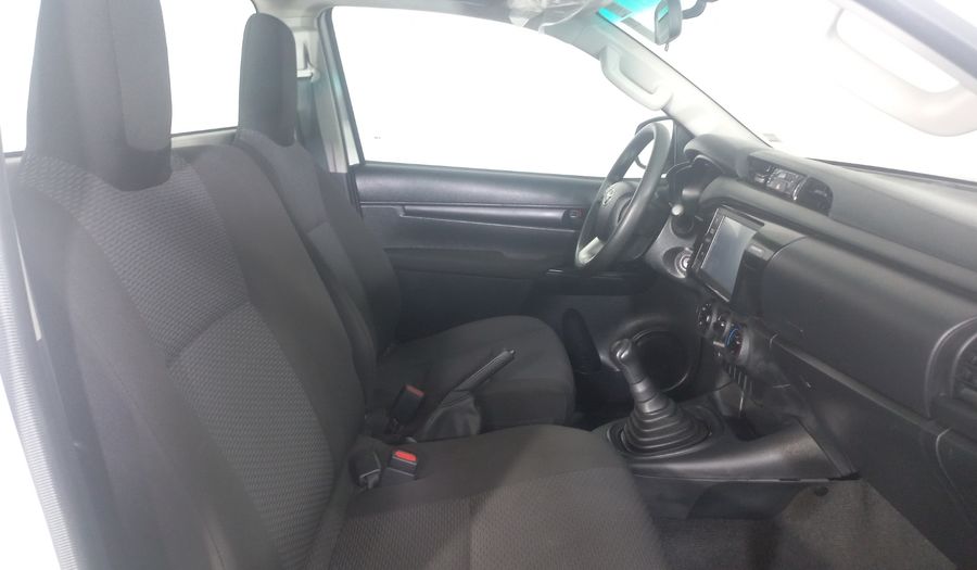 Toyota Hilux 2.7 CHASIS CABINA Pickup 2024
