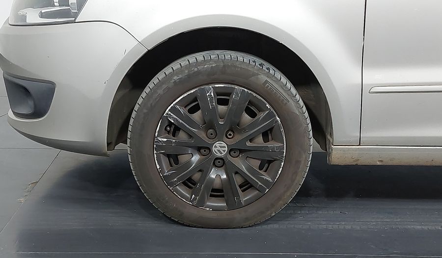 Volkswagen Fox 1.6 VHT TOTAL FLEX I-MOTION Hatchback 2013