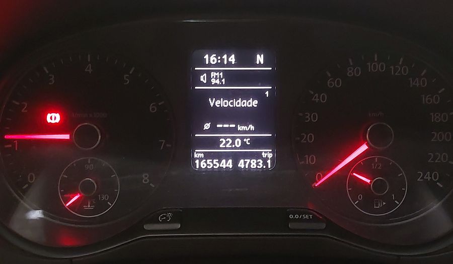 Volkswagen Fox 1.6 VHT TOTAL FLEX I-MOTION Hatchback 2013