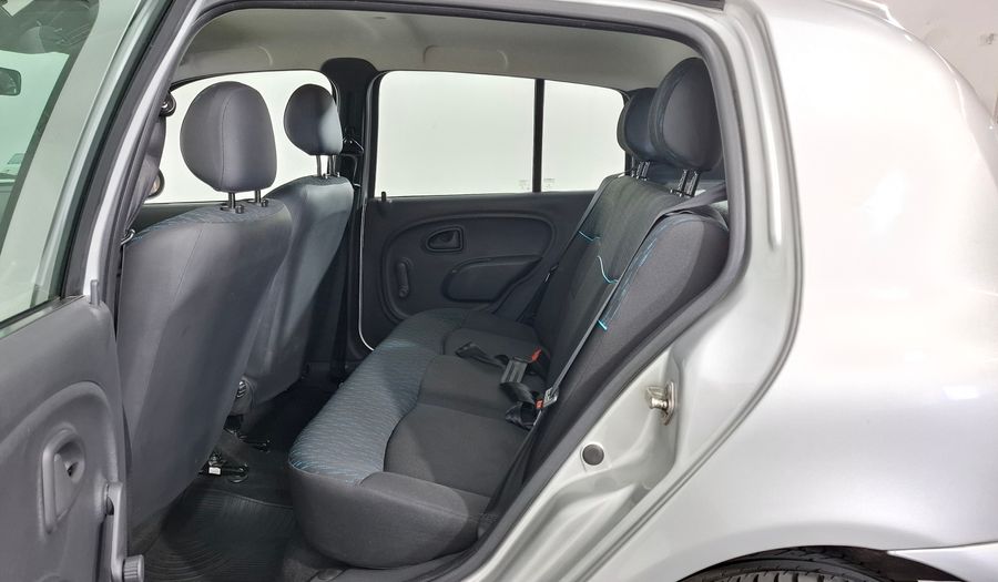 Renault Clio 1.1 CONFORT PACK SAT Hatchback 2015