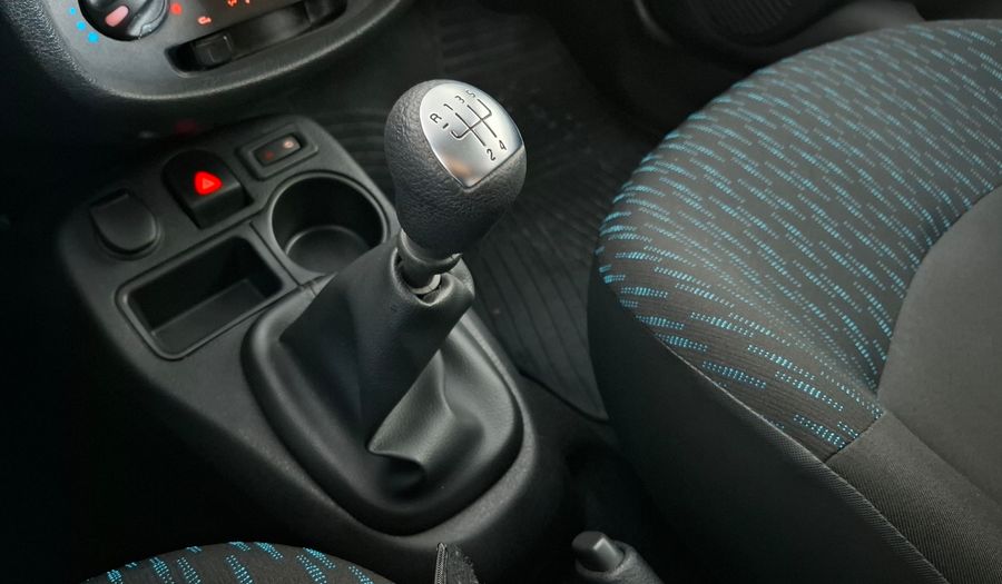Renault Clio 1.1 CONFORT PACK SAT Hatchback 2015