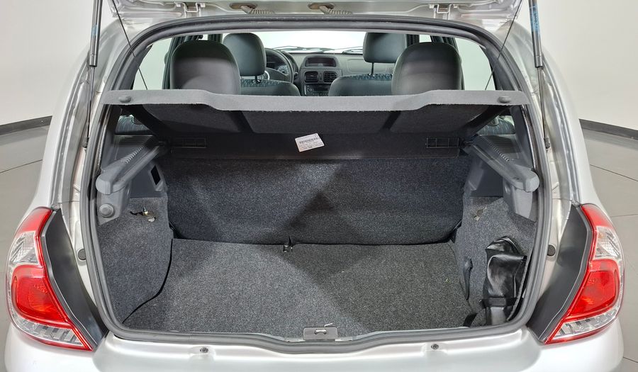 Renault Clio 1.1 CONFORT PACK SAT Hatchback 2015