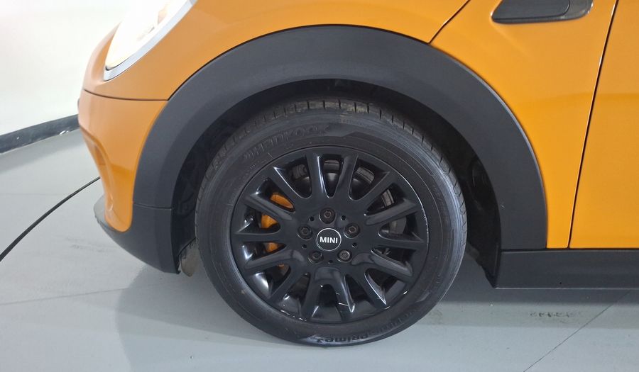 Mini Cooper 1.5 COOPER CHILI AUTO Hatchback 2018