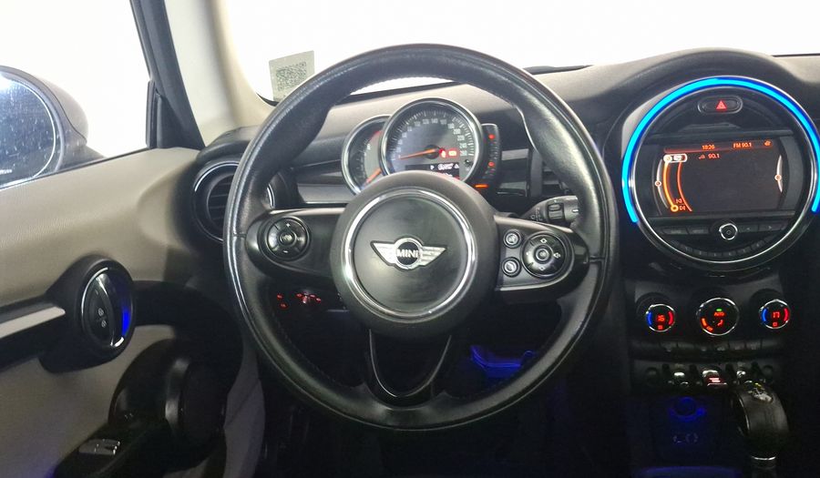 Mini Cooper 1.5 COOPER CHILI AUTO Hatchback 2018