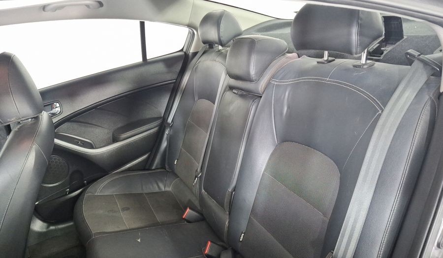 Kia Forte 2.0 SX AT Sedan 2016
