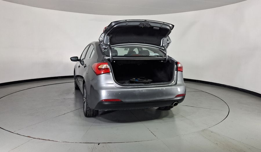 Kia Forte 2.0 SX AT Sedan 2016