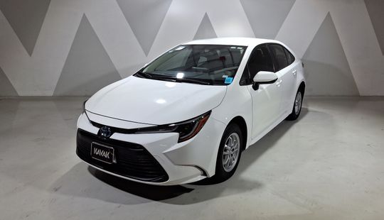 Toyota • Corolla
