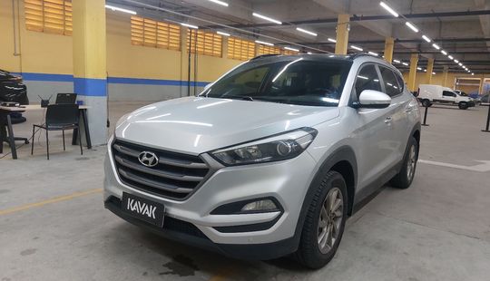 Hyundai • Tucson