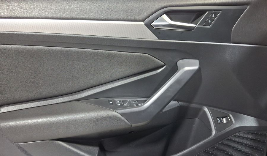 Volkswagen Jetta 1.4 TRENDLINE AUTO Sedan 2021