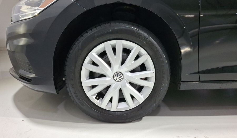 Volkswagen Jetta 1.4 TRENDLINE AUTO Sedan 2021