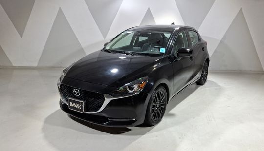 Mazda • Mazda 2