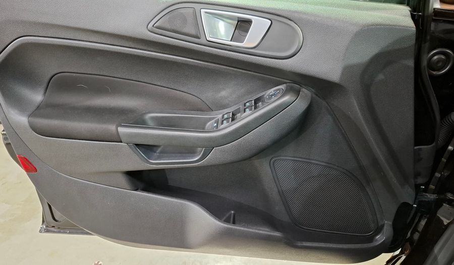 Ford Fiesta Kinetic Design 1.6 SE POWERSHIFT Hatchback 2020