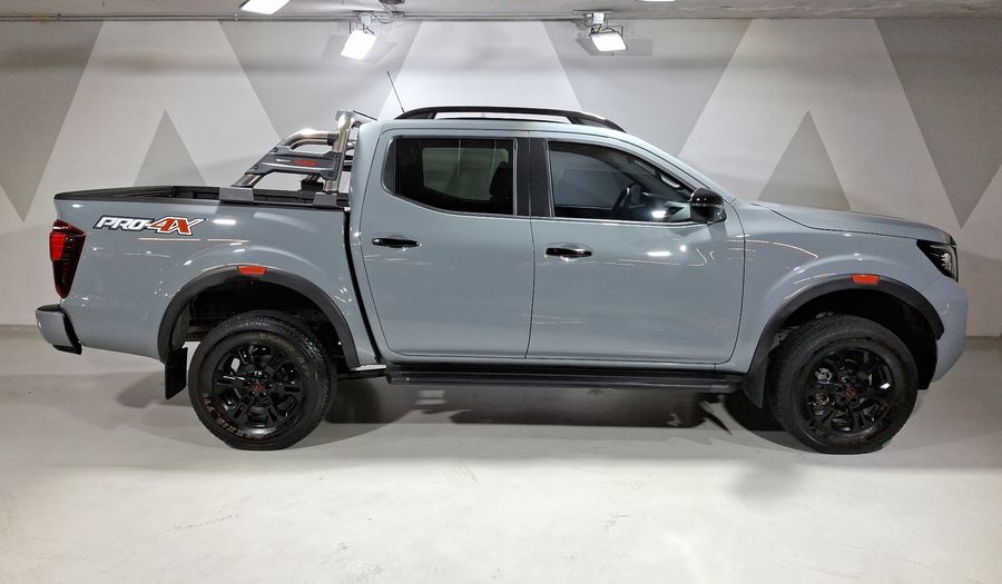 Nissan Frontier 2.5 PRO-4X AUTO 4WD Pickup 2025