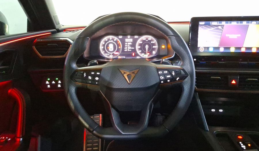 Cupra Leon 2.0 HIGH DCT Hatchback 2021