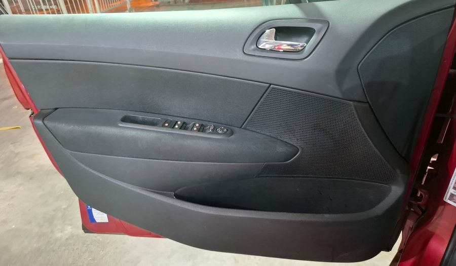 Peugeot 408 2.0 16V ALLURE Sedan 2013