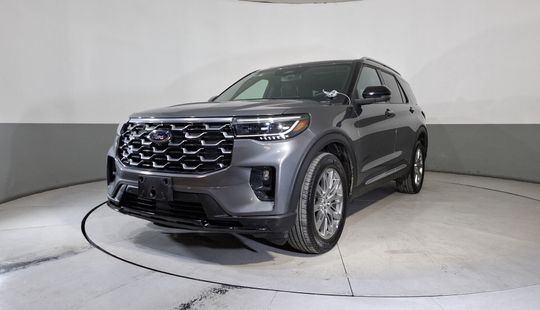 Ford • Explorer