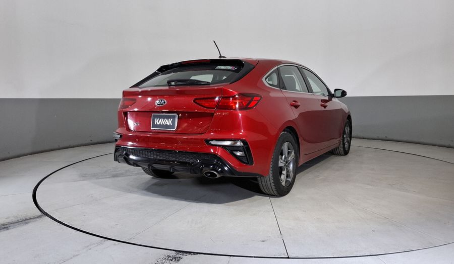 Kia Forte 2.0 EX AUTO Hatchback 2019