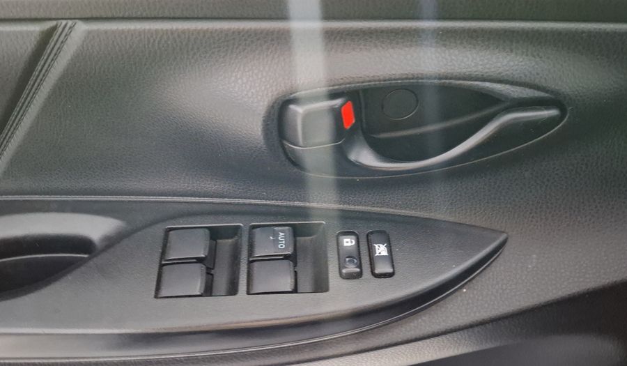 Toyota Yaris 1.5 SEDAN CORE CVT Sedan 2017