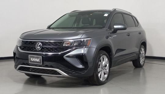 Volkswagen • Taos