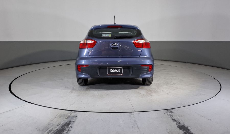 Kia Rio 1.6 EX MT Hatchback 2016