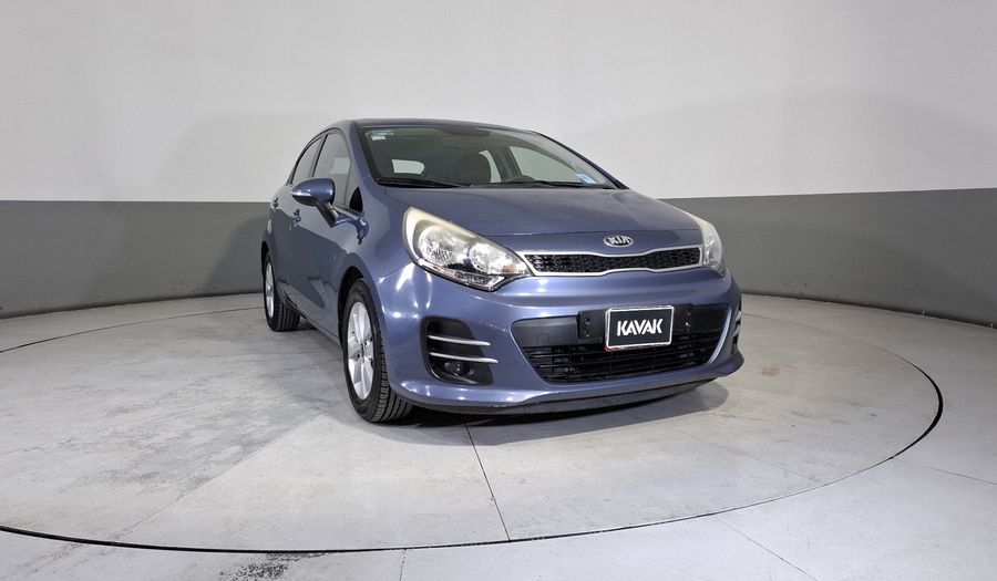 Kia Rio 1.6 EX MT Hatchback 2016