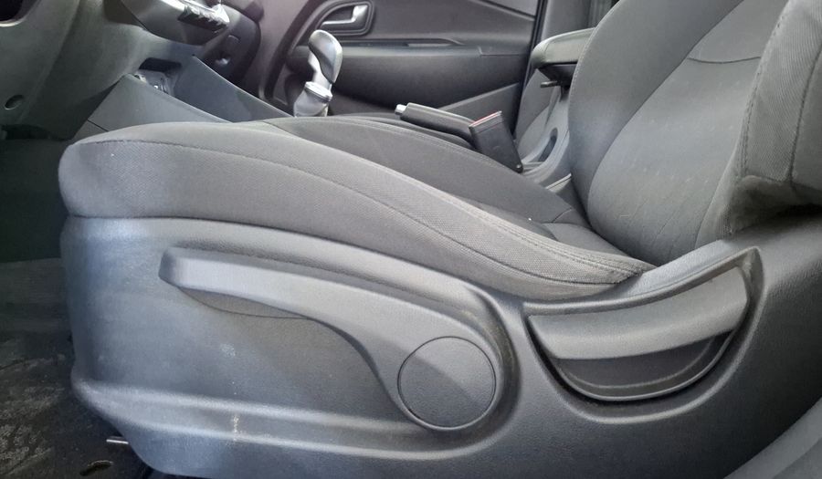Kia Rio 1.6 EX MT Hatchback 2016