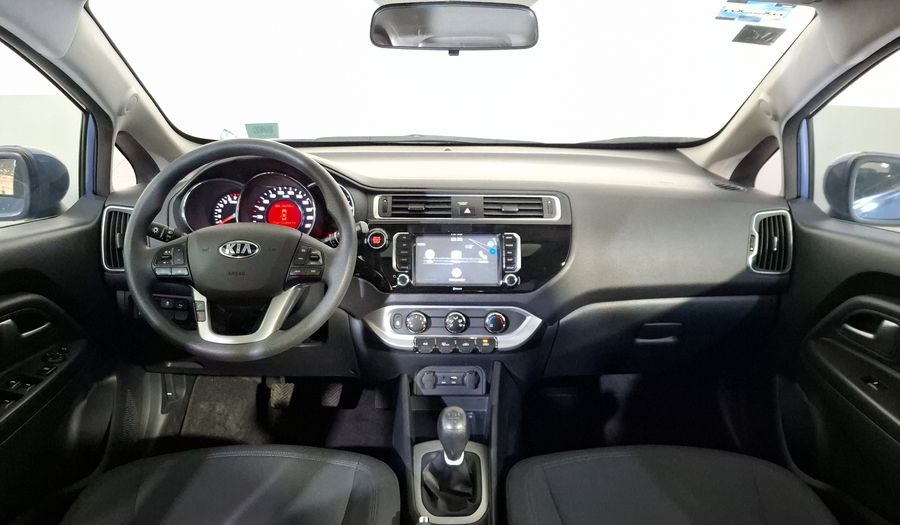 Kia Rio 1.6 EX MT Hatchback 2016