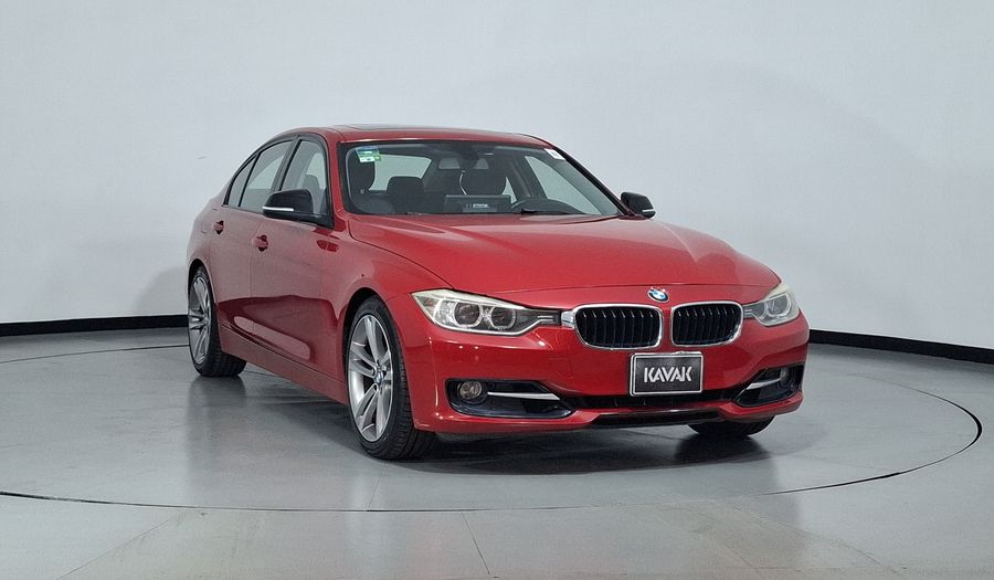 Bmw Serie 3 2.0 320IA SPORT LINE Sedan 2014