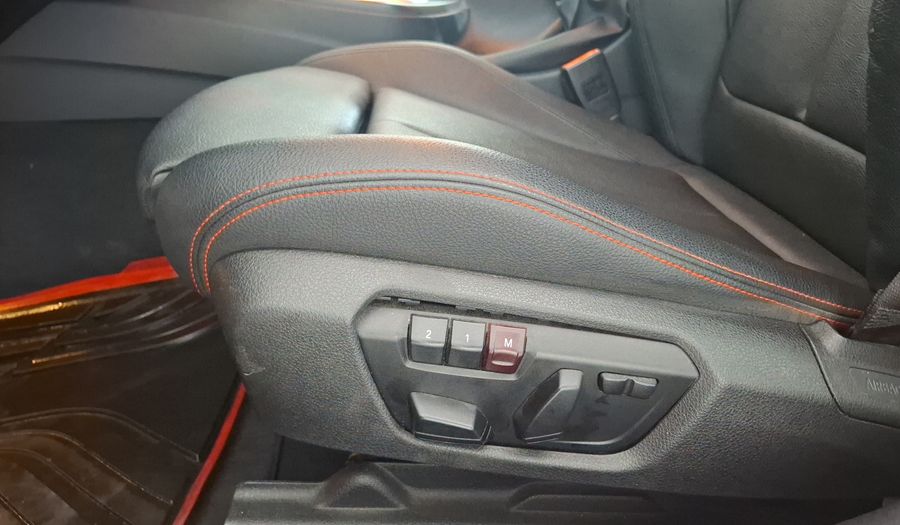 Bmw Serie 3 2.0 320IA SPORT LINE Sedan 2014