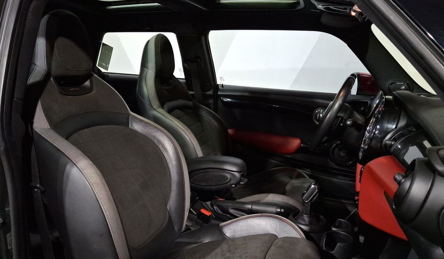 Mini John Cooper Works 2.0 JOHN COOPER WORKS HOT CHILI AUTO Hatchback 2021