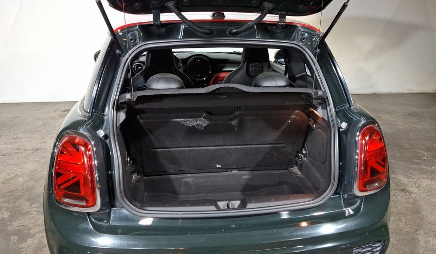 Mini John Cooper Works 2.0 JOHN COOPER WORKS HOT CHILI AUTO Hatchback 2021