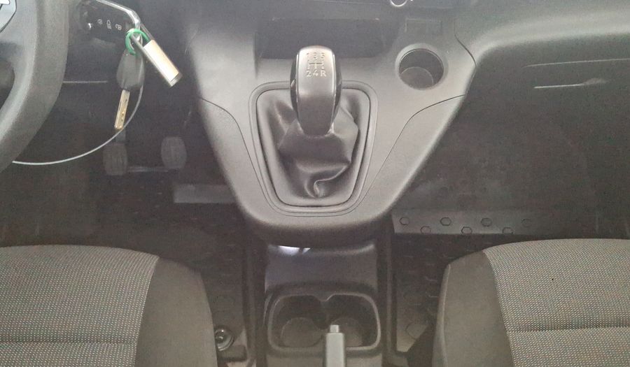 Peugeot Rifter 1.6 HDI ALLURE Minivan 2022