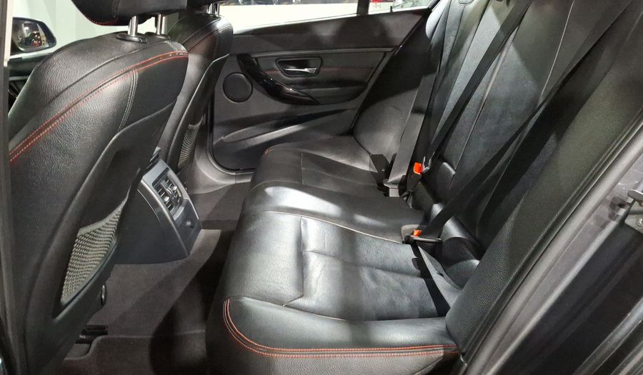 Bmw Serie 3 2.0 328IA SPORT LINE Sedan 2013