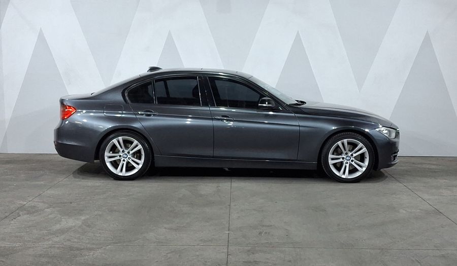Bmw Serie 3 2.0 328IA SPORT LINE Sedan 2013