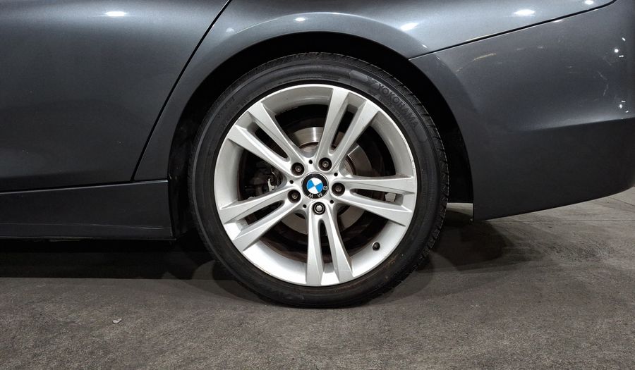 Bmw Serie 3 2.0 328IA SPORT LINE Sedan 2013