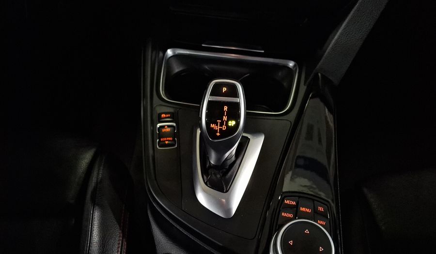 Bmw Serie 3 2.0 328IA SPORT LINE Sedan 2013