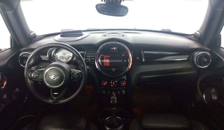 Mini Cooper S 2.0 COOPER HOT CHILI AUTO Hatchback 2018