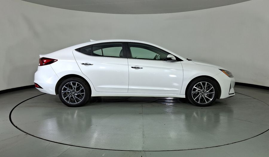 Hyundai Elantra 2.0 LIMITED TECH NAVI AUTO Sedan 2019