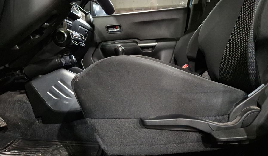 Suzuki Ignis 1.2 GLX Hatchback 2022