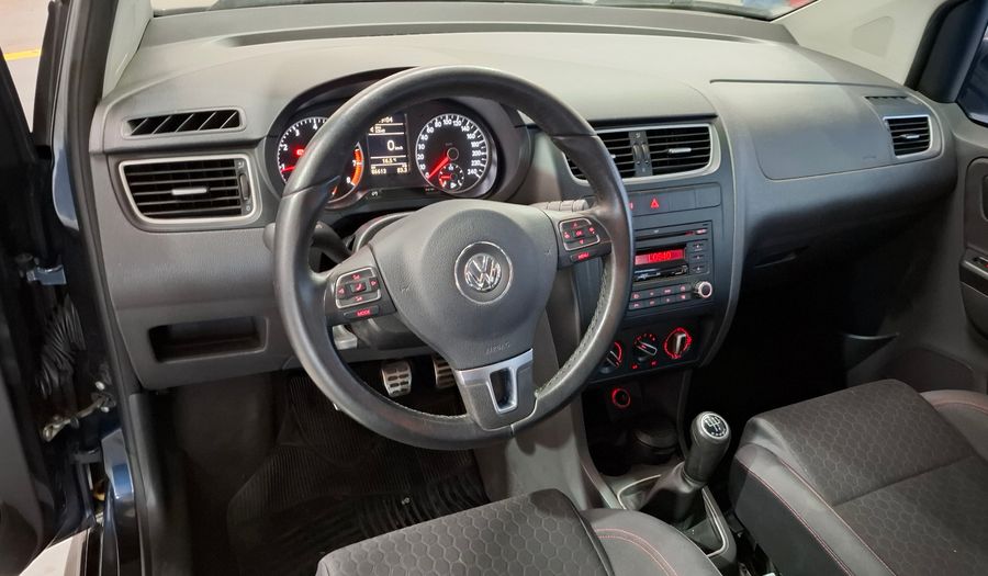 Volkswagen Suran Cross 1.6 SURAN CROSS HIGHLINE Wagon 2013