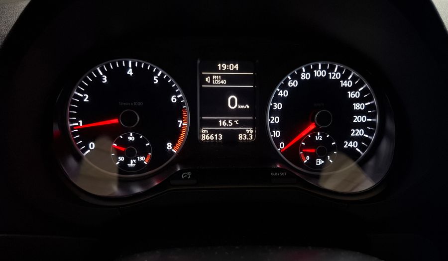Volkswagen Suran Cross 1.6 SURAN CROSS HIGHLINE Wagon 2013