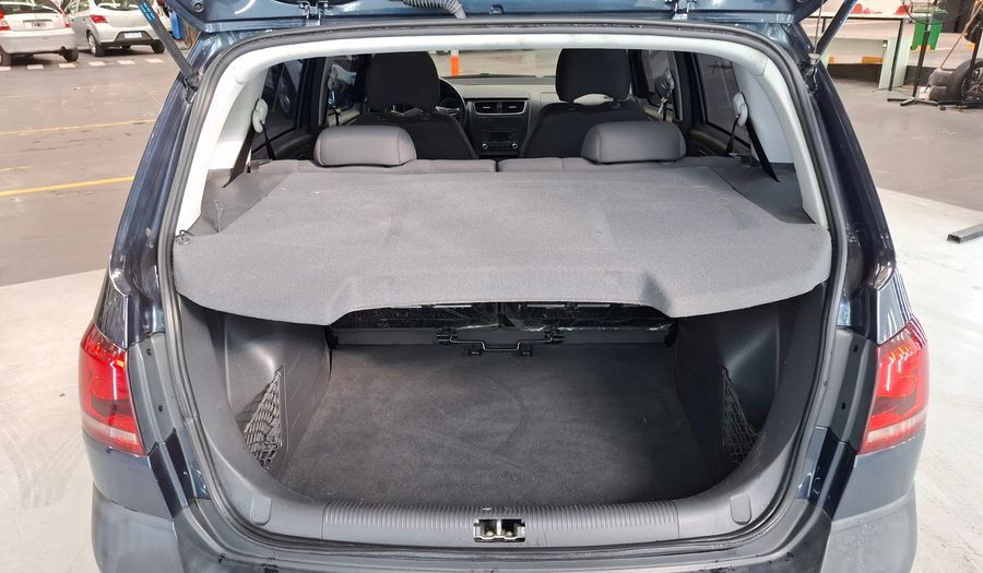Volkswagen Suran Cross 1.6 SURAN CROSS HIGHLINE Wagon 2013