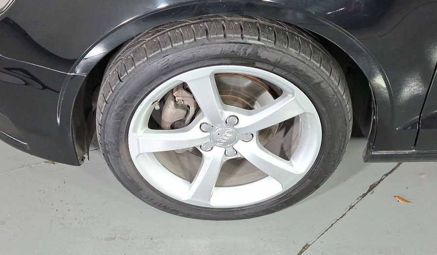 Audi A3 1.4 TFSI AMBIENTE S TRONIC Sedan 2015